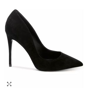 Steve Madden Daisie Black Suede size 7